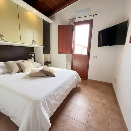 Casa Casteldoria - Pool & Garden With Bbq E Wifi * Viddalba