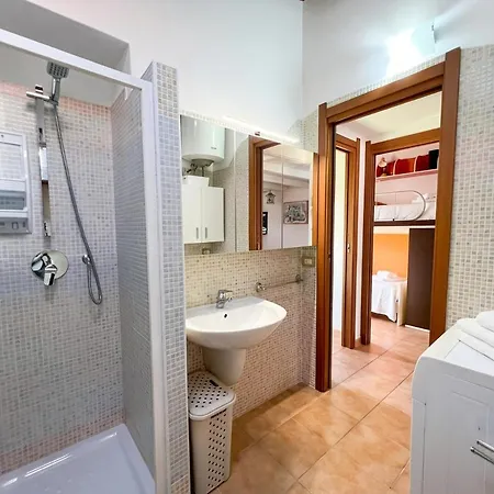 Semesterbostad Casa Casteldoria - Pool & Garden With Bbq E Wifi *