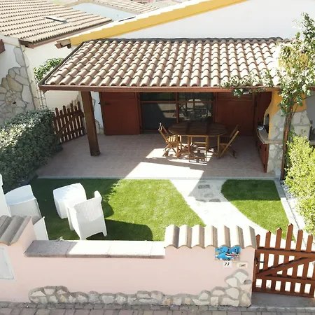 Casa Casteldoria - Pool & Garden With Bbq E Wifi Feriehus Viddalba